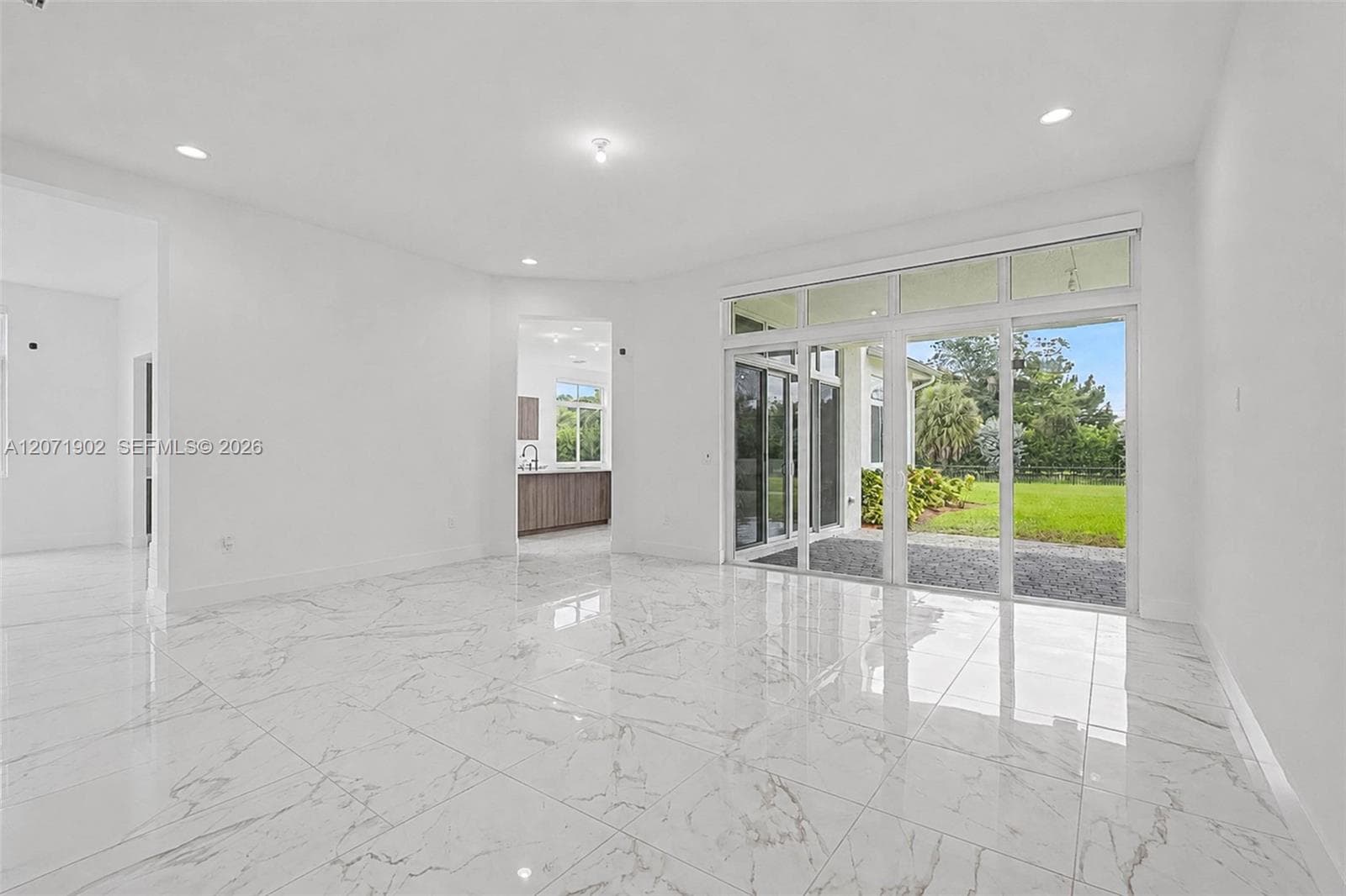 2440 SW 122nd Ter, Davie, FL 33325 photo 7