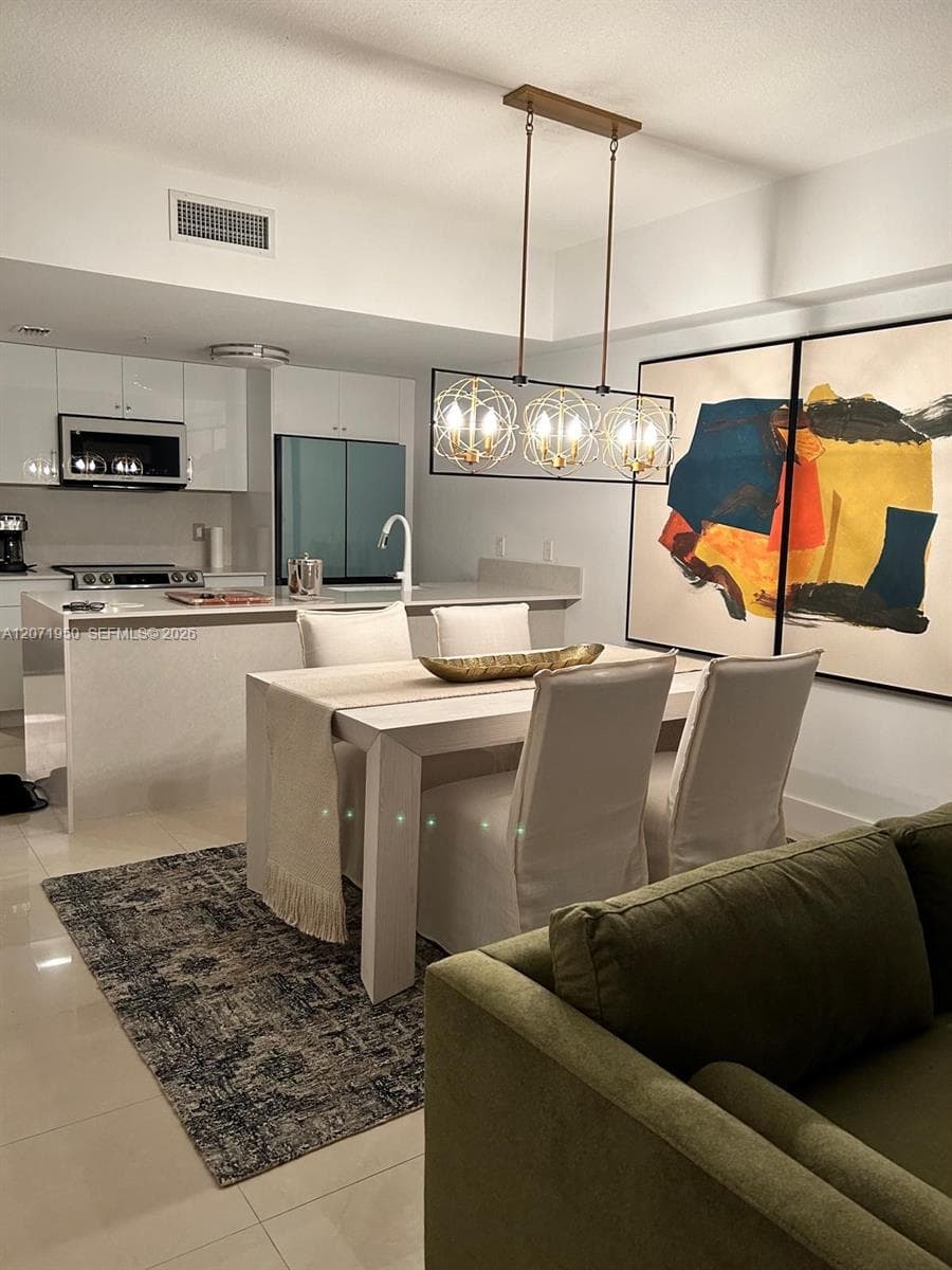 185 SW 7th St # 3803, Miami, FL 33130 photo 7