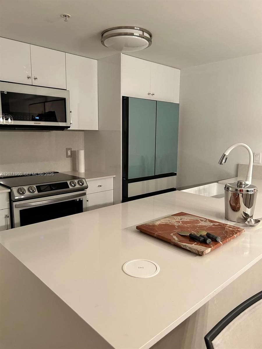 185 SW 7th St # 3803, Miami, FL 33130 photo 10