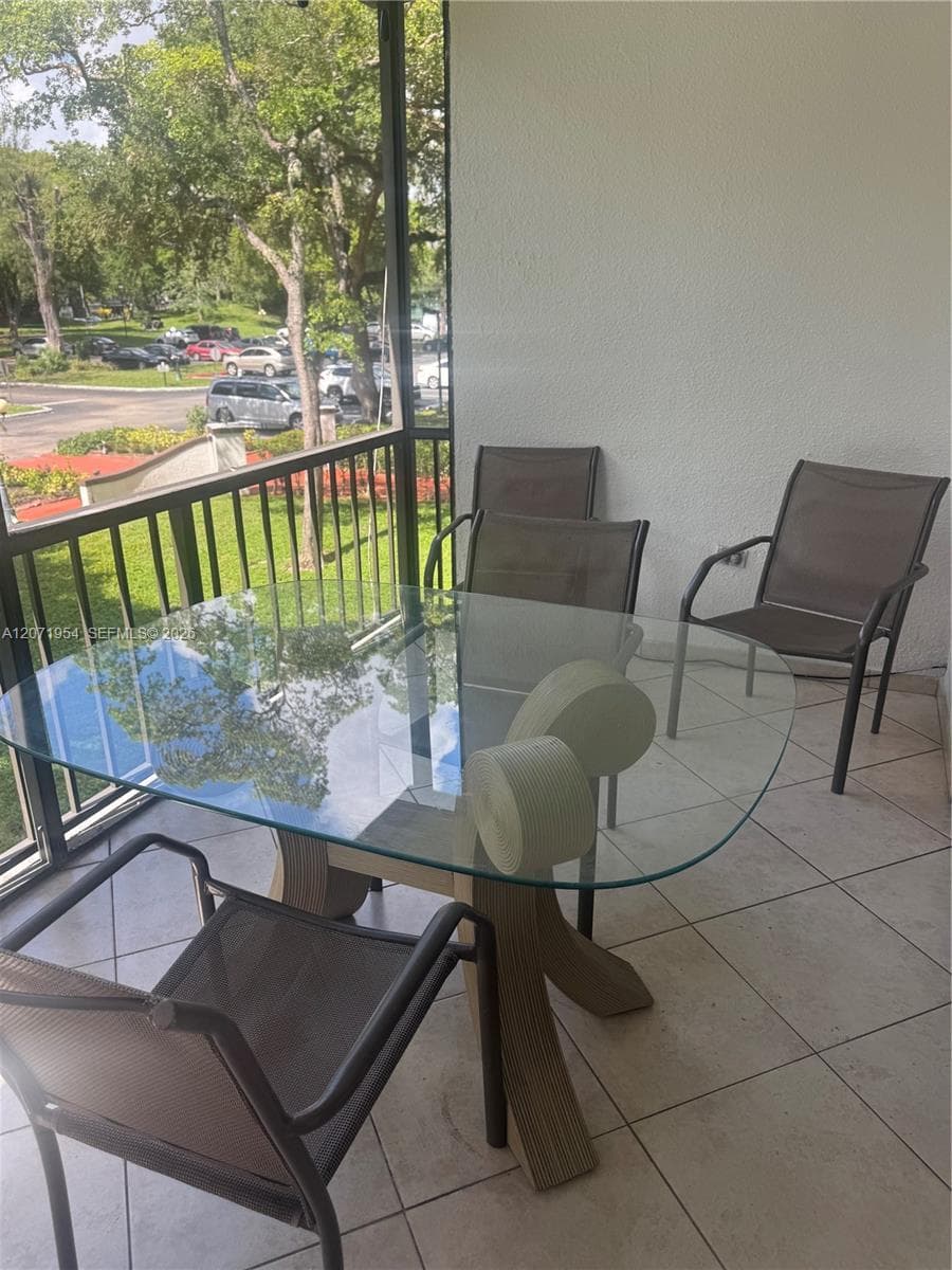 3740 Inverrary Dr # 2Q, Lauderhill, FL 33319 photo 6