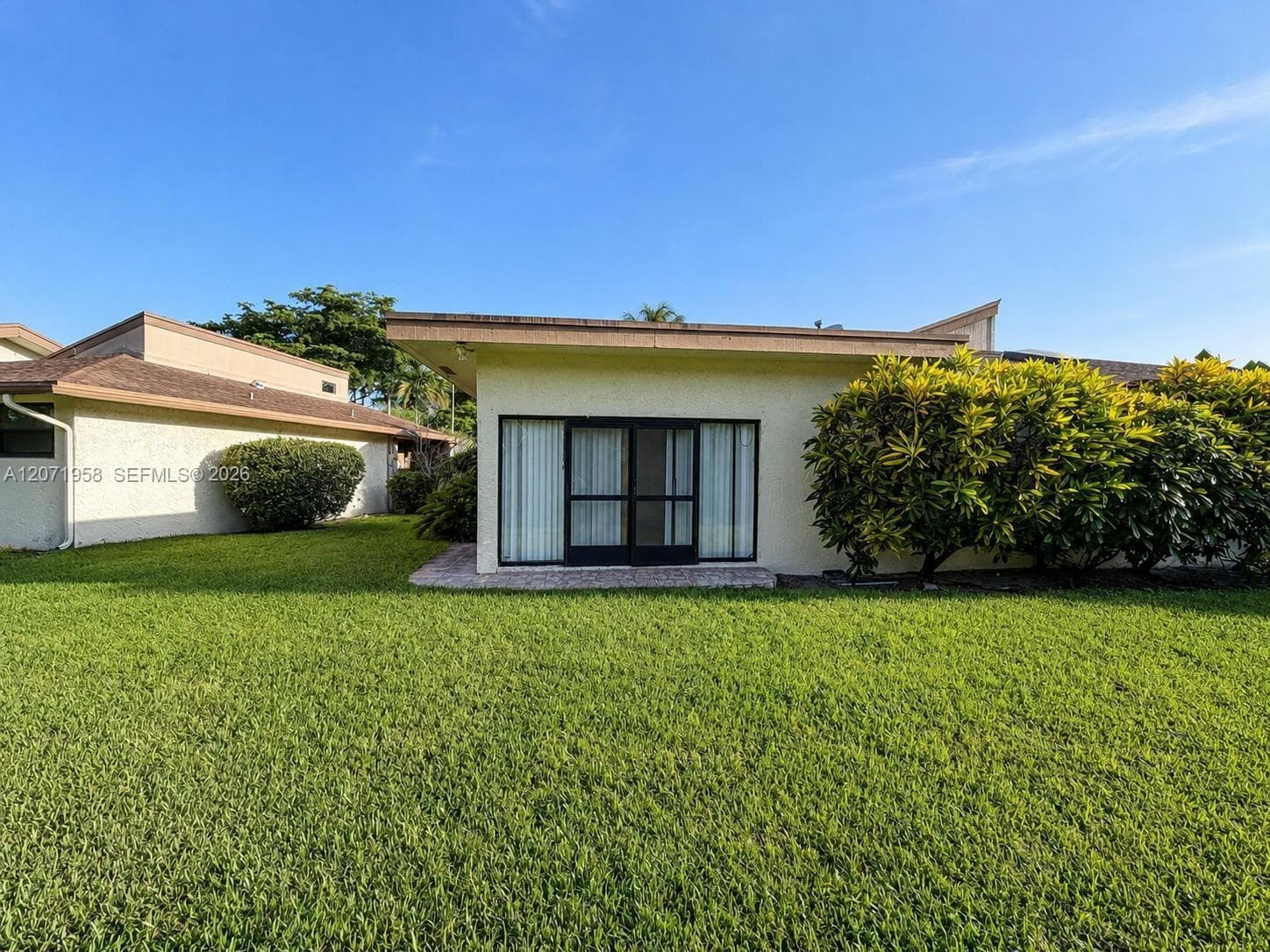 8142 Silver Palm Ct # 17, Tamarac, FL 33321 photo 6
