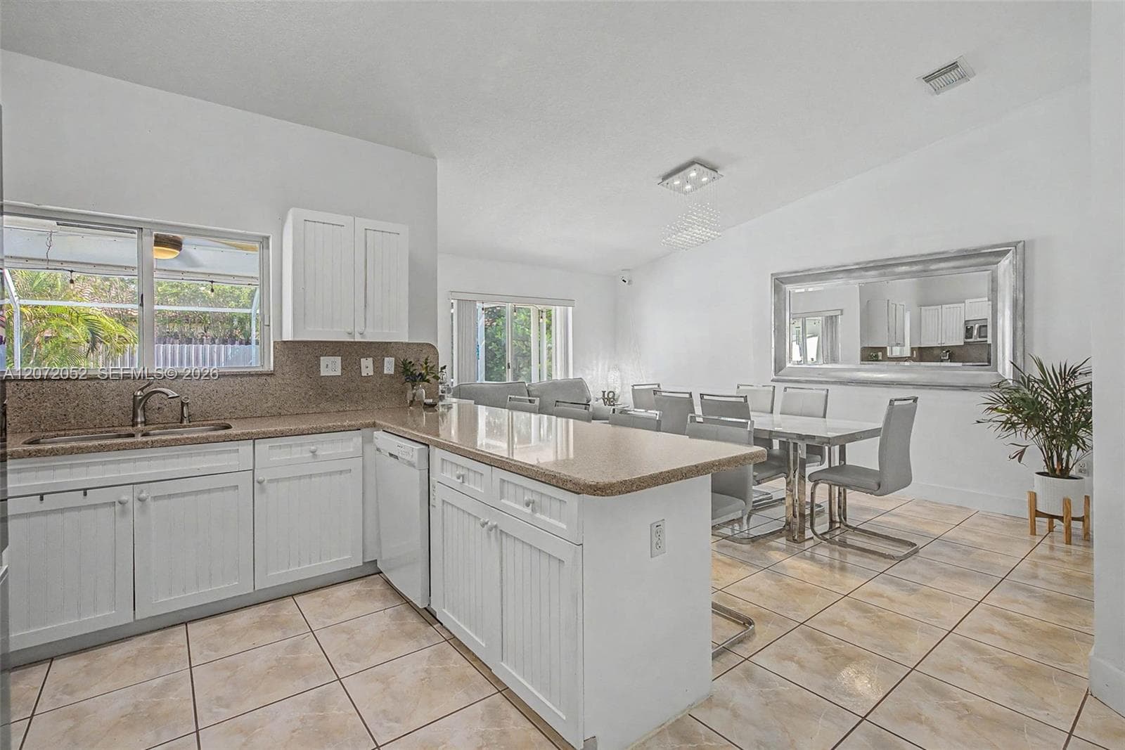 15431 SW 177th Ter, Miami, FL 33187 photo 8