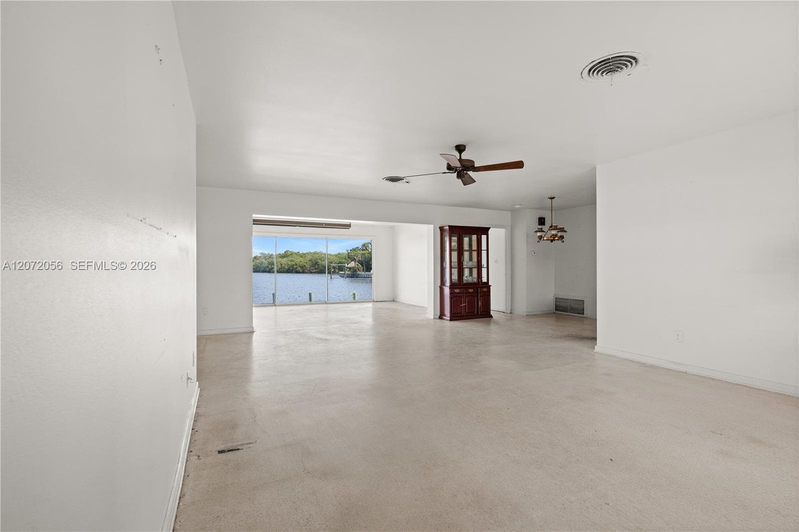 216 SW Cabana Point Cir, Stuart, FL 34994 photo 6