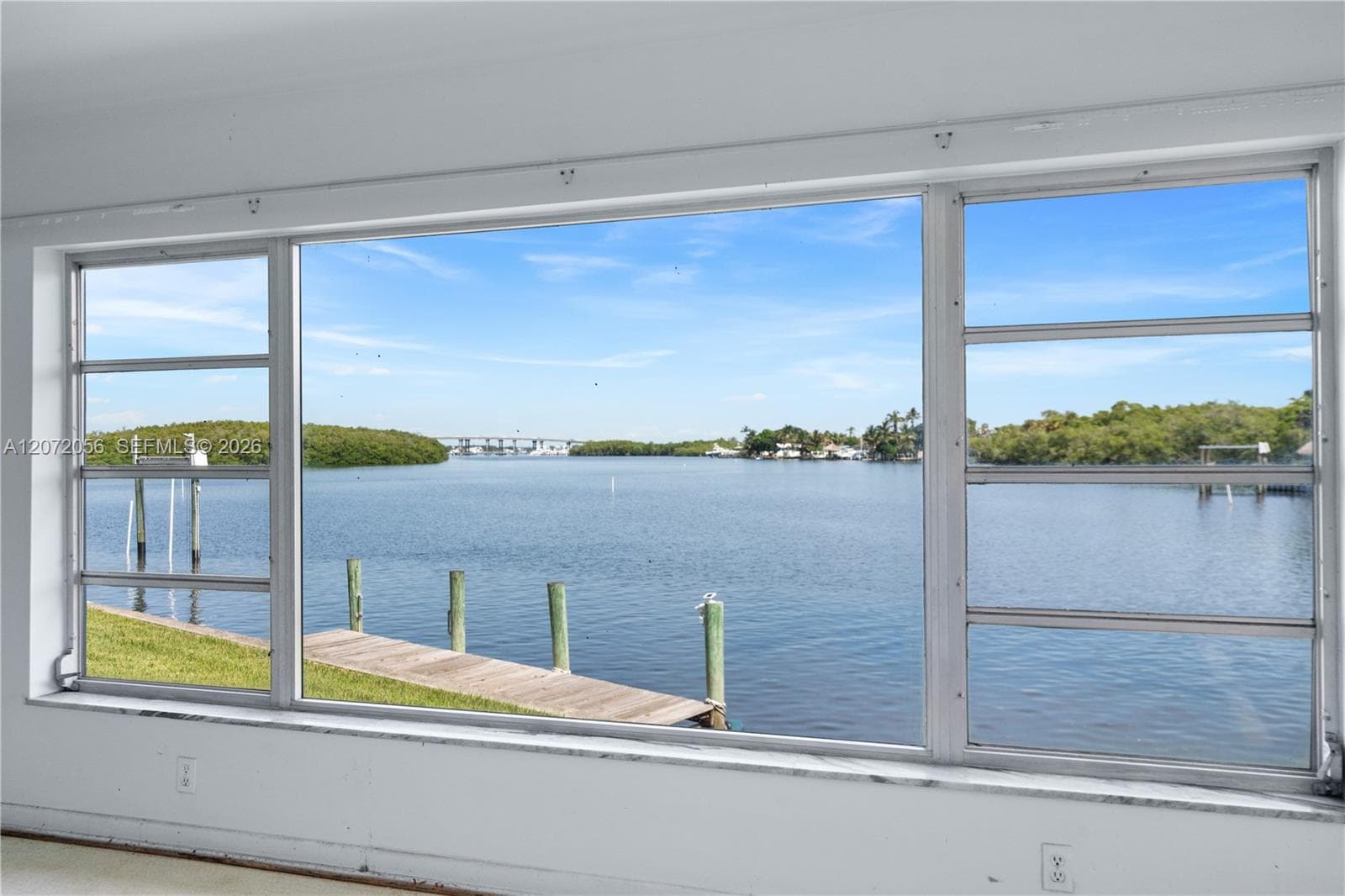 216 SW Cabana Point Cir, Stuart, FL 34994 photo 13