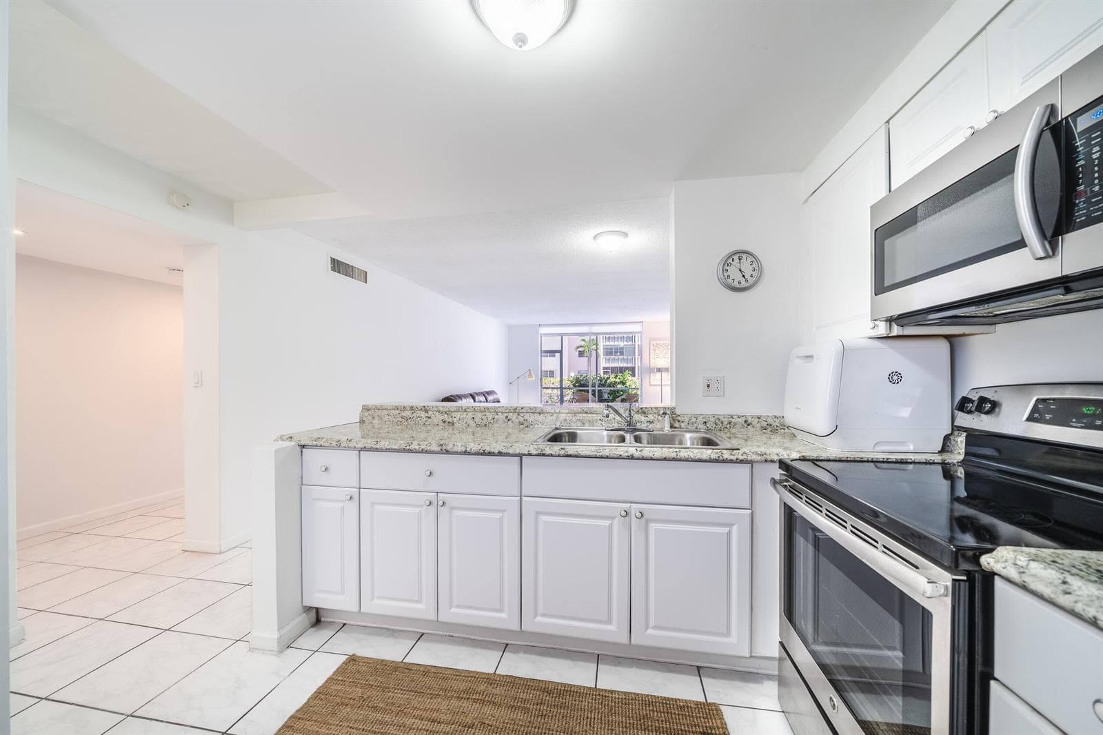 501 NE 14TH Avenue # 103, Hallandale Beach, FL 33009 photo 12