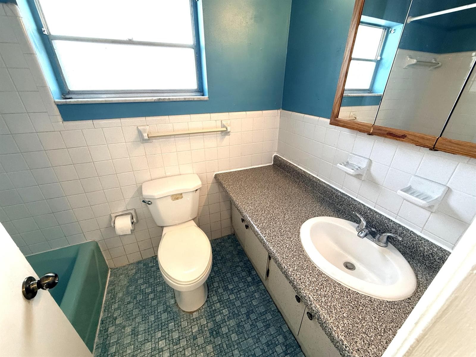 4649 Bougainvilla Drive, Lauderdale By The Sea, FL 33308 photo 6