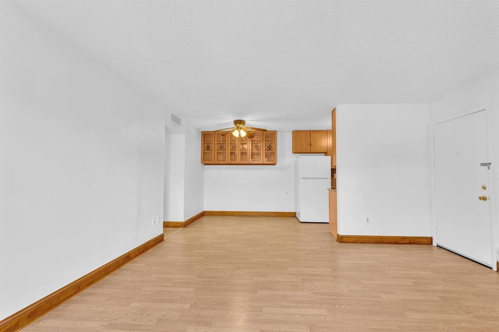 10701 W CLAIRMONT Circle # 109, Tamarac, FL 33321 photo 6