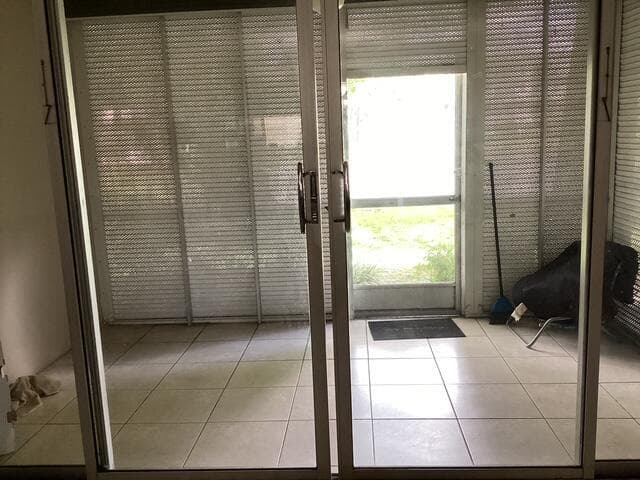 9325 LAGOON Place # 107, Davie, FL 33324 photo 8