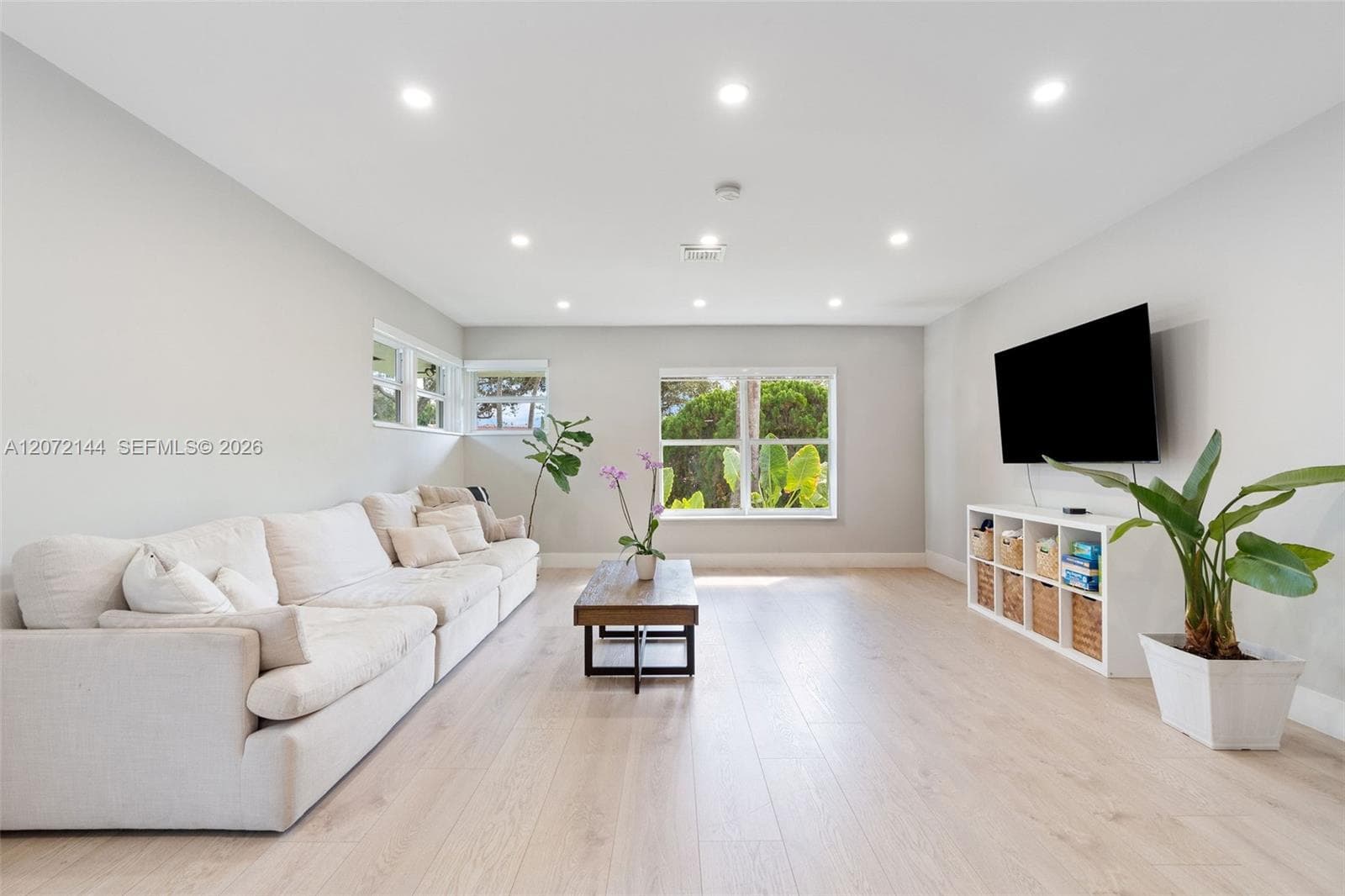 10650 NE 11th Ct, Miami Shores, FL 33138 photo 6