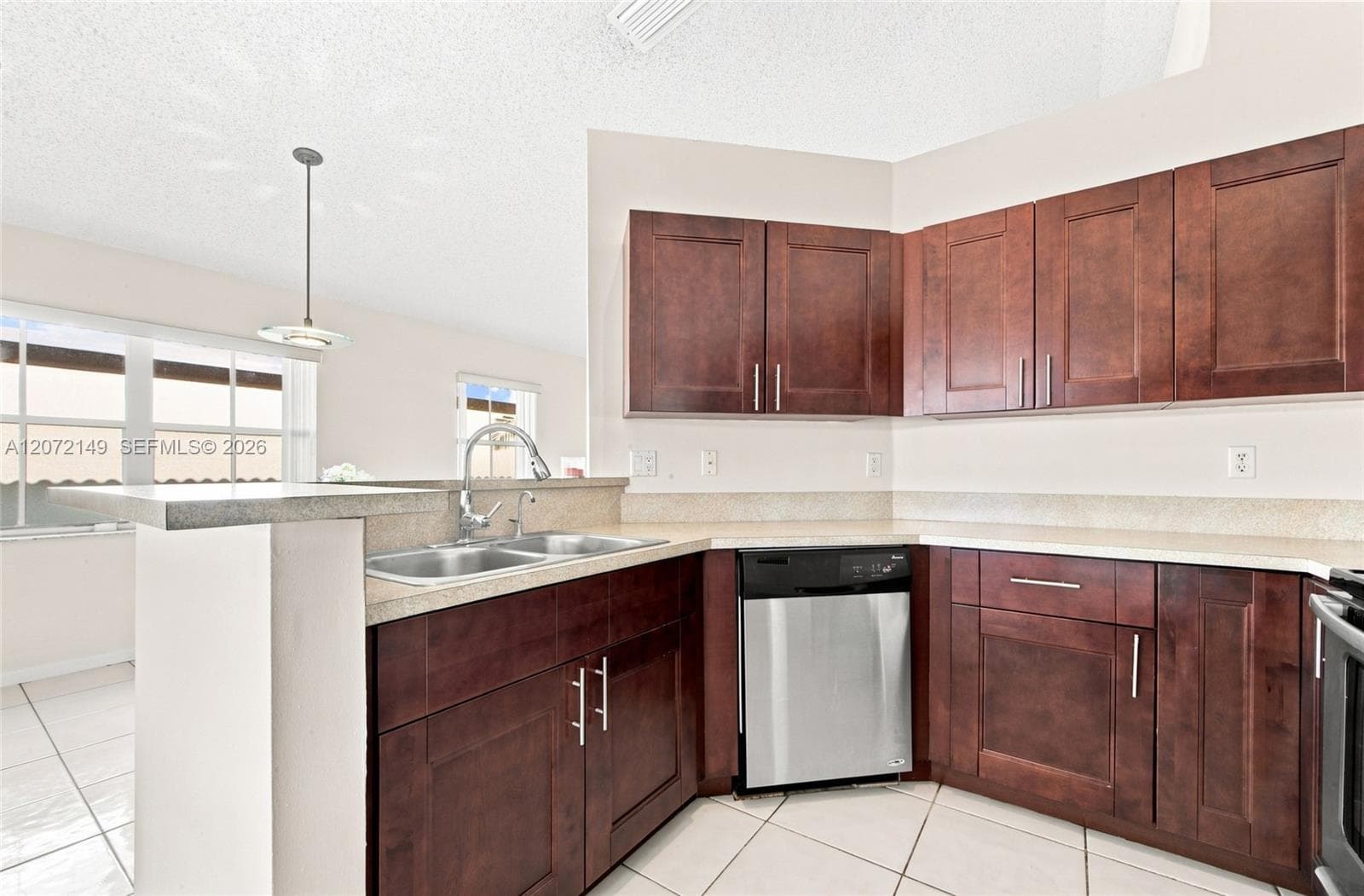 7336 Granada Way, Margate, FL 33063 photo 6