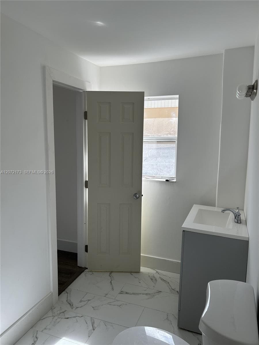1245 NW 126th St, North Miami, FL 33167 photo 11
