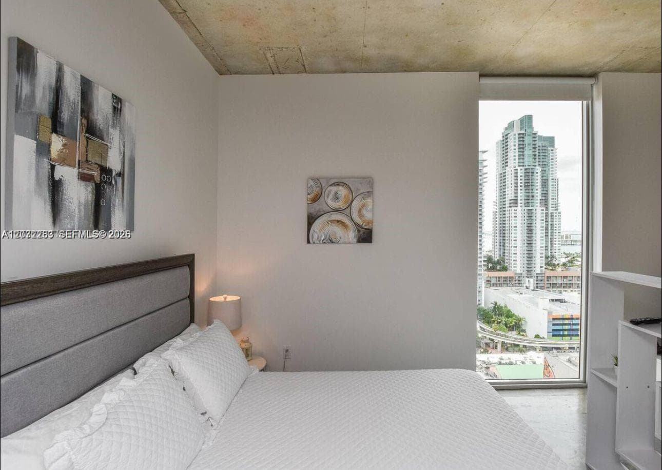 151 SE 1st St # 2104, Miami, FL 33131 photo 7