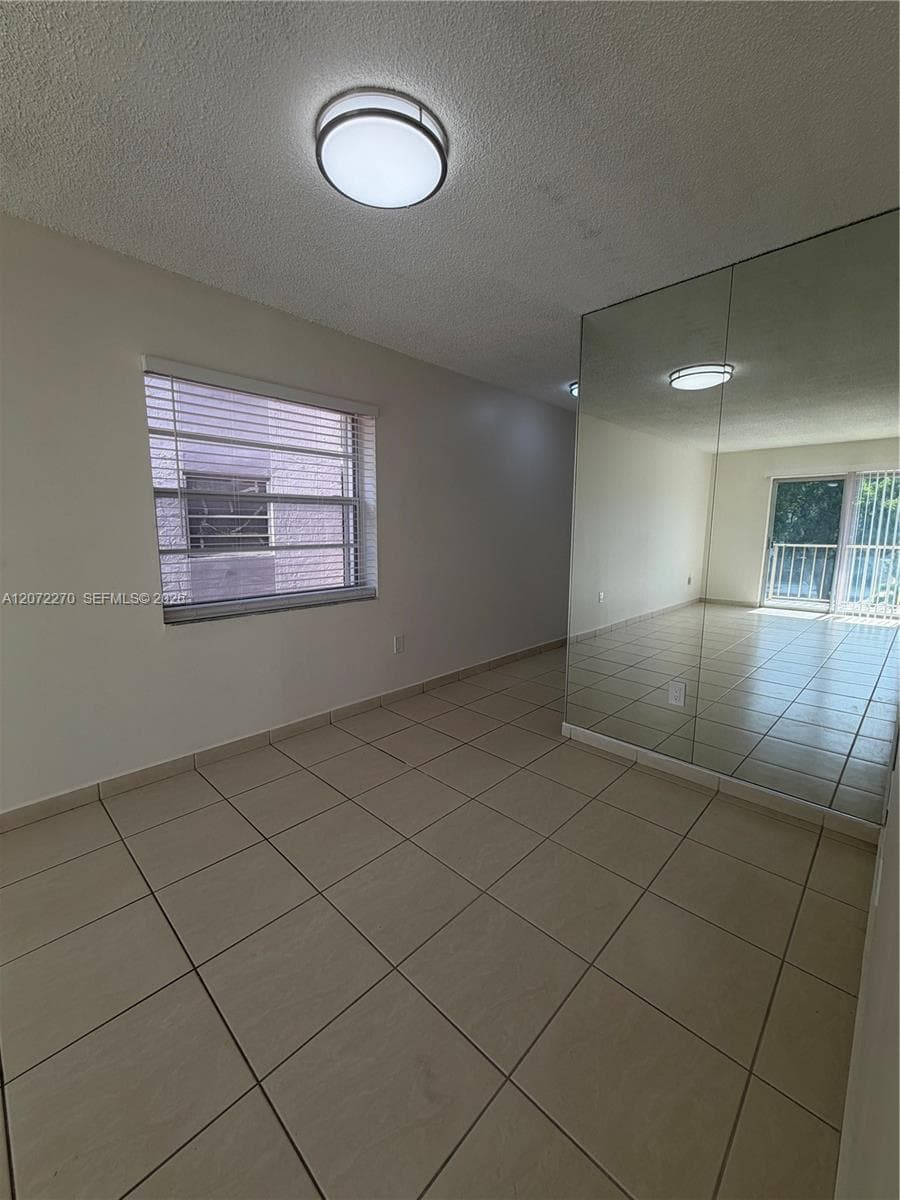 1661 SW 3rd St # 19, Miami, FL 33135 photo 12