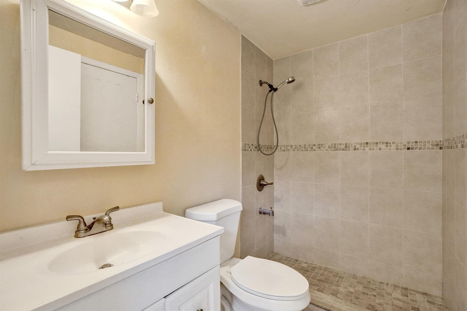 3810 NW 77TH Avenue, Davie, FL 33024 photo 7