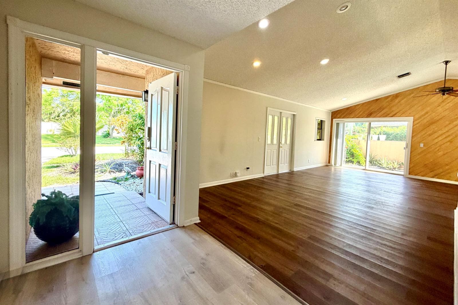 7160 NW 4TH Avenue, Boca Raton, FL 33487 photo 9