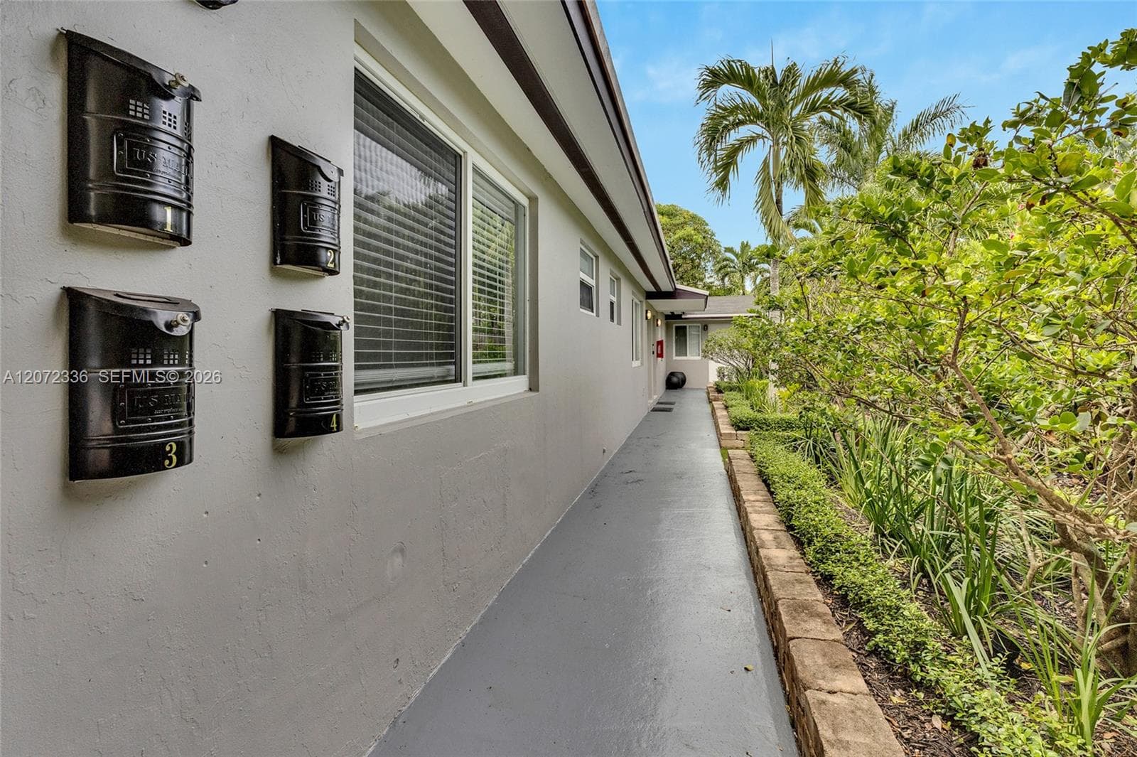 1015 W Las Olas Blvd # 1, Fort Lauderdale, FL 33312 photo 2