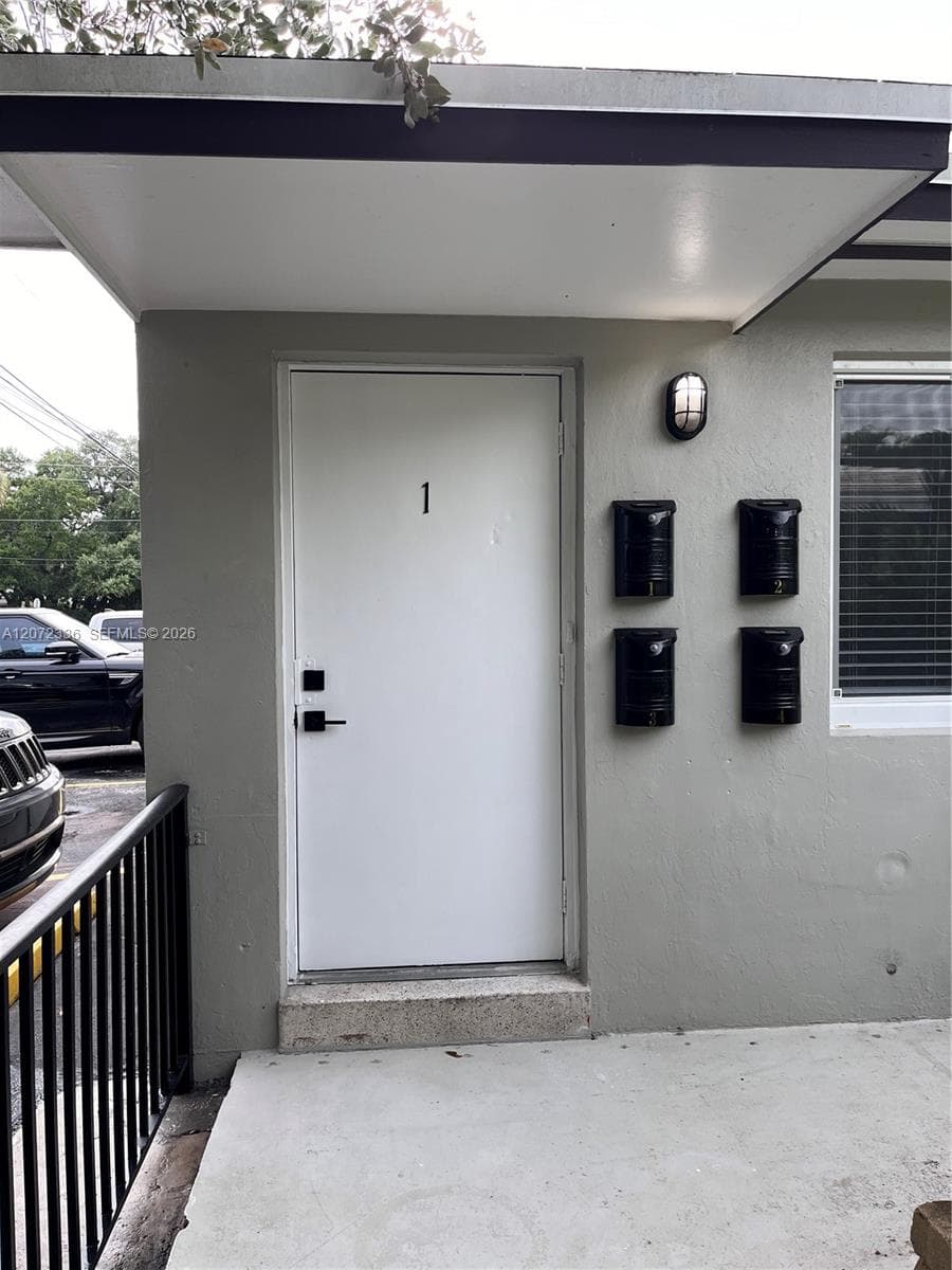 1015 W Las Olas Blvd # 1, Fort Lauderdale, FL 33312 photo 3