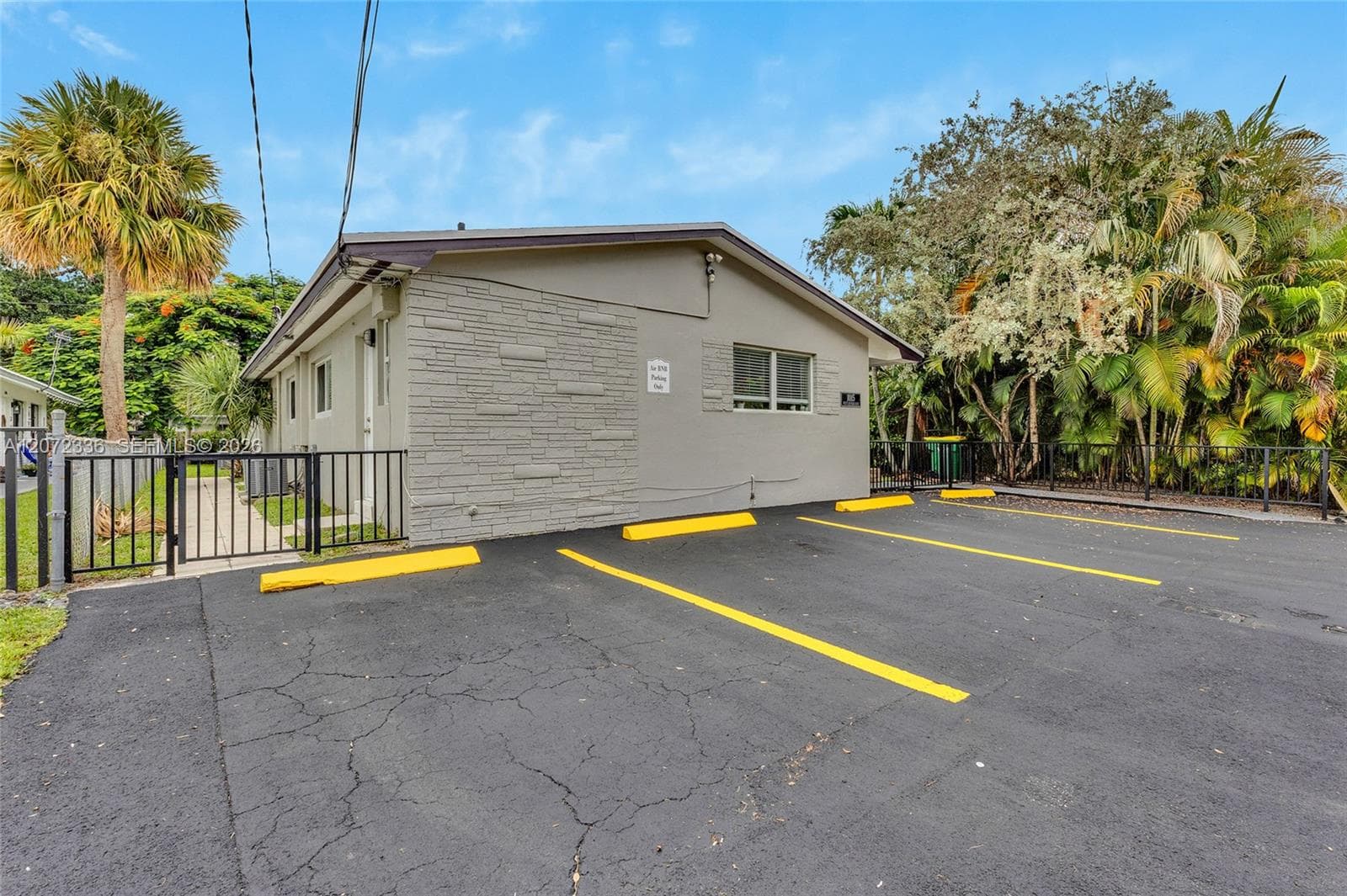 1015 W Las Olas Blvd # 1, Fort Lauderdale, FL 33312 photo 4