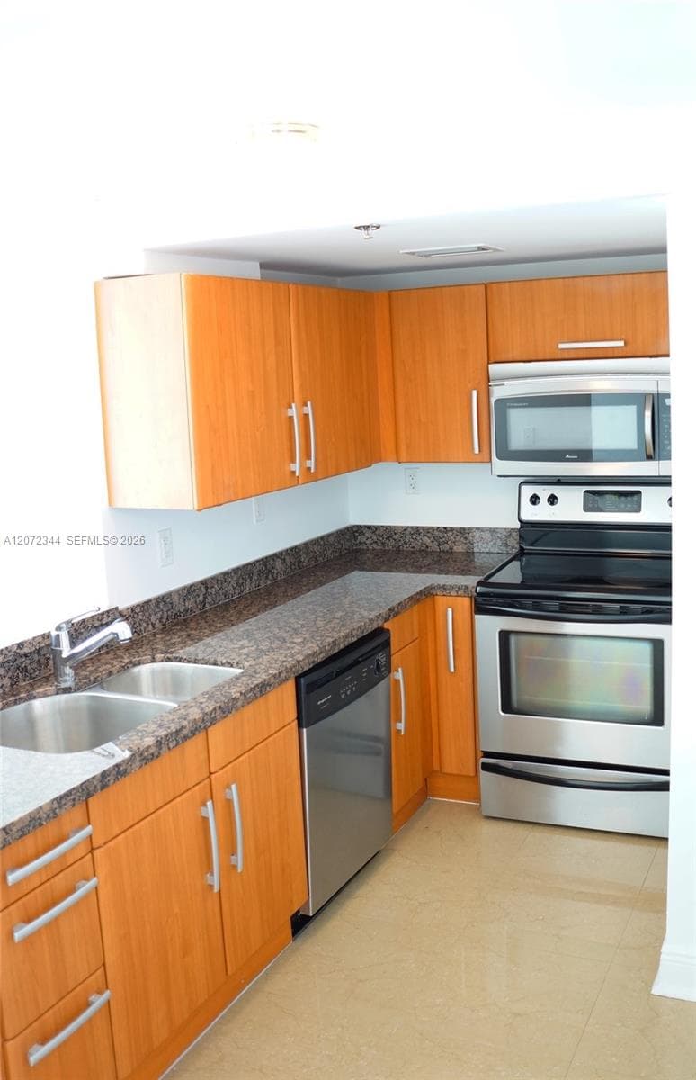 6362 Collins Ave # 610, Miami Beach, FL 33141 photo 6