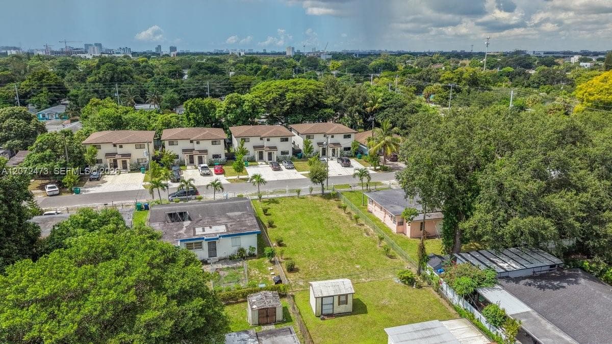 1967 NW 52nd St, Miami, FL 33142 photo 6