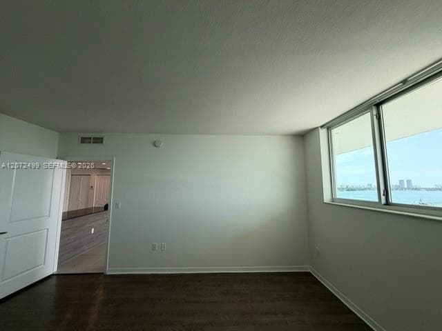 7525 E Treasure Dr # 1012, North Bay Village, FL 33141 photo 6