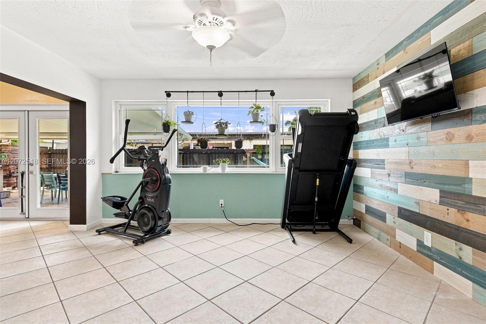 7640 NW 8th St, Pembroke Pines, FL 33024 photo 8
