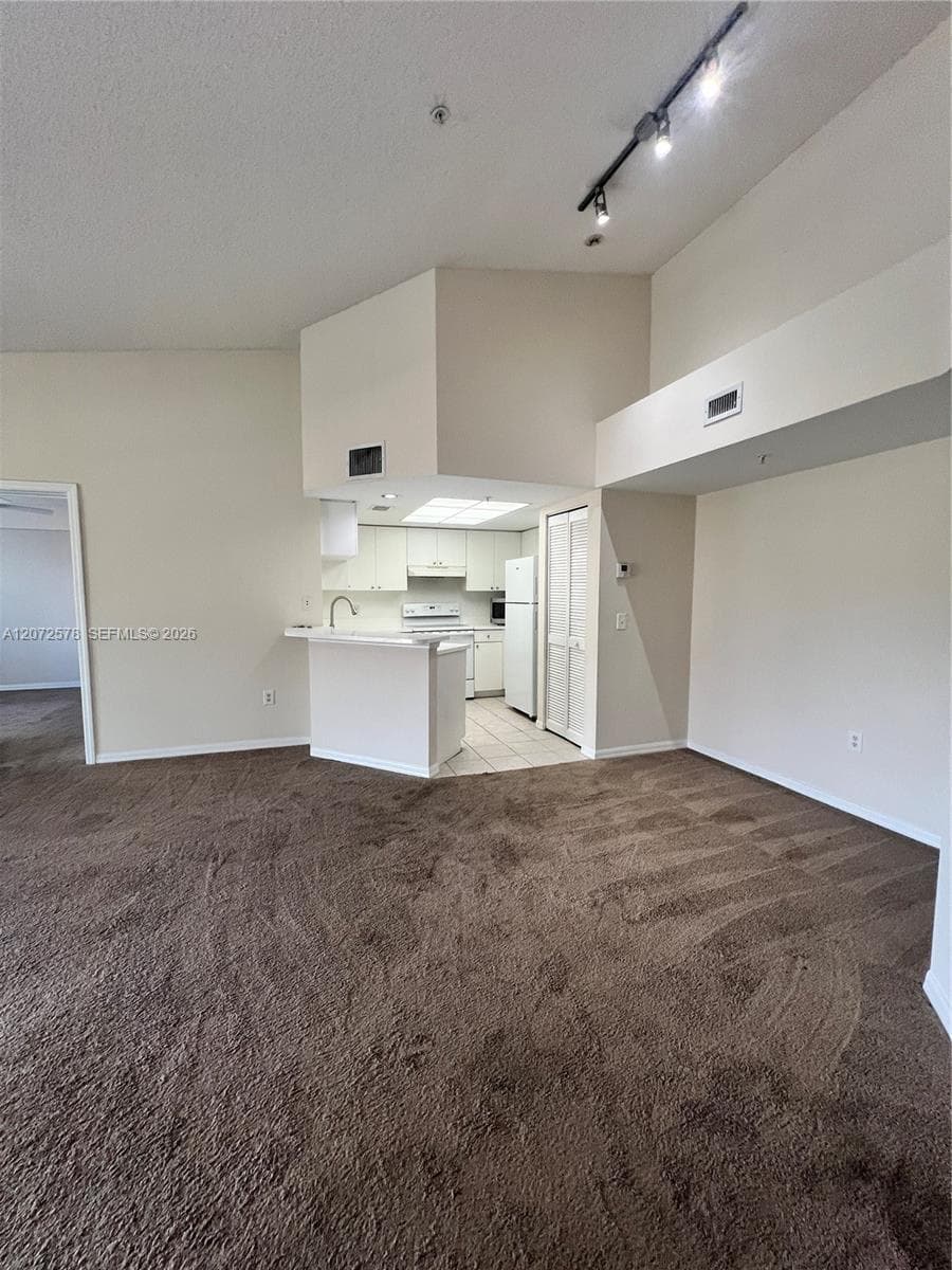 2009 SE 10th Ave # 319, Fort Lauderdale, FL 33316 photo 6
