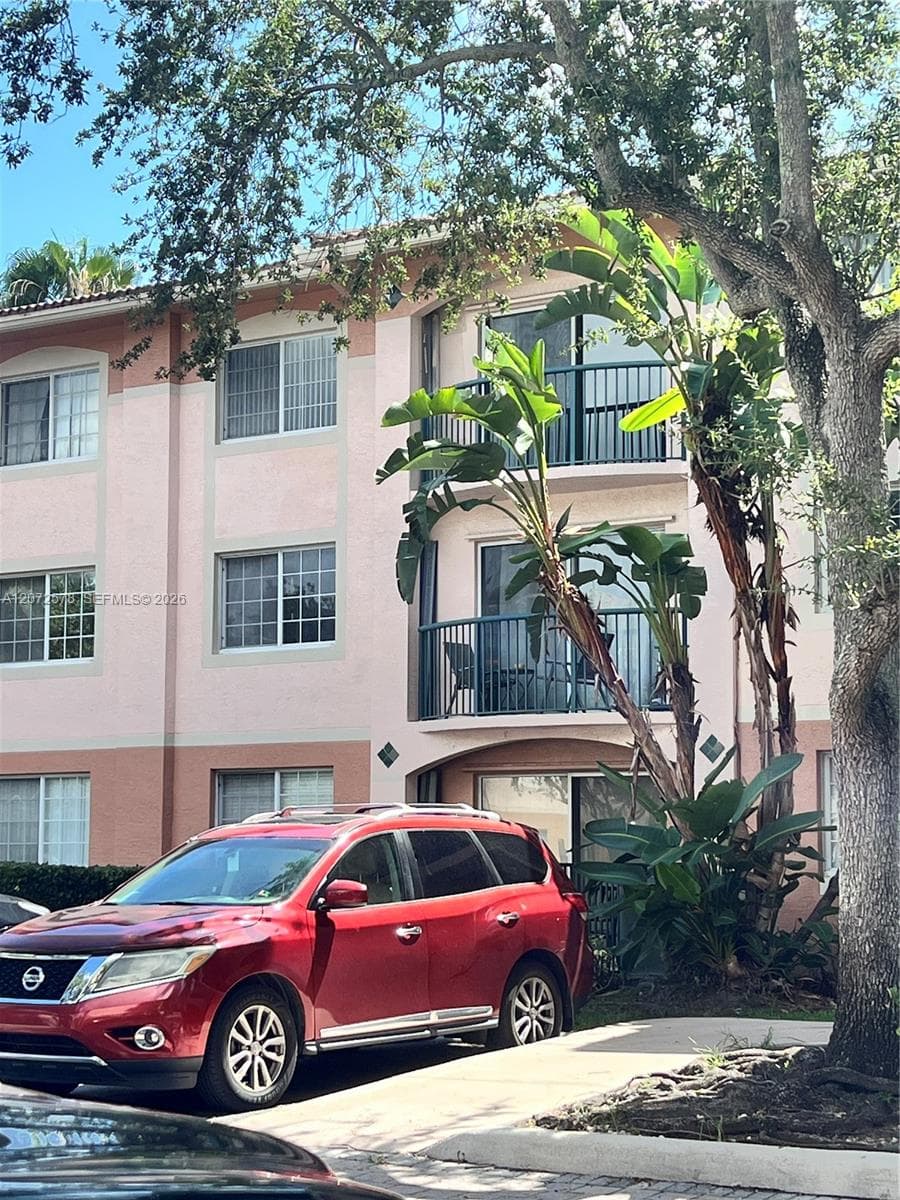 2009 SE 10th Ave # 319, Fort Lauderdale, FL 33316
