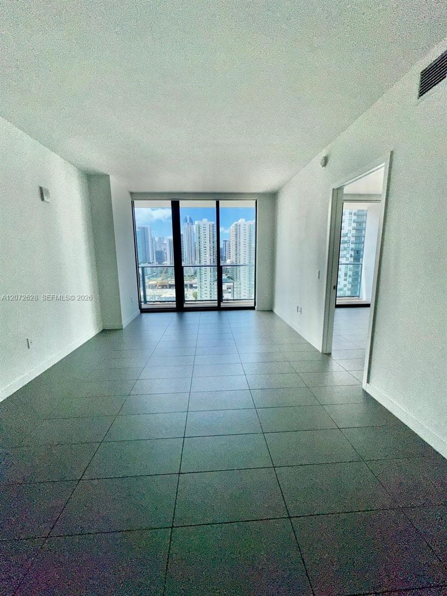 1600 NE 1st Ave # 2108, Miami, FL 33132 photo 9