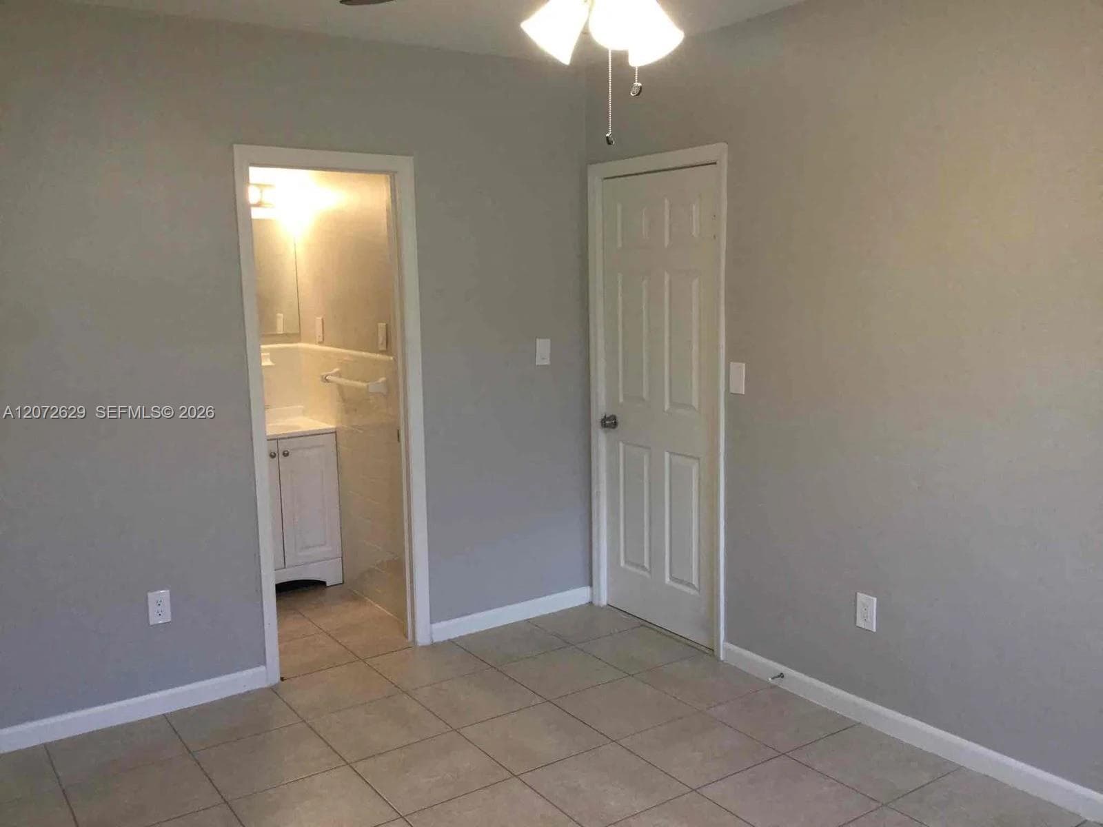 980 NW 182nd St, Miami Gardens, FL 33169 photo 11