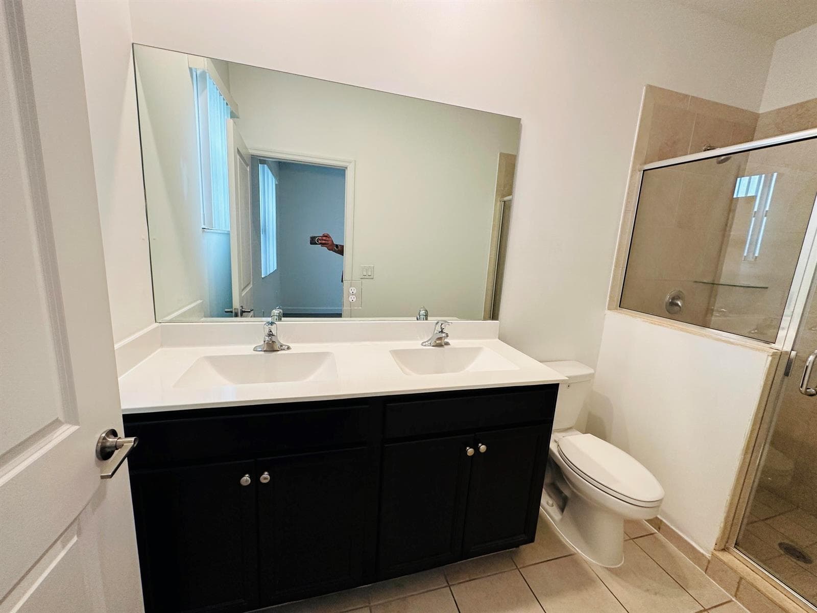 346 NE 208TH Terrace, Miami, FL 33179 photo 12