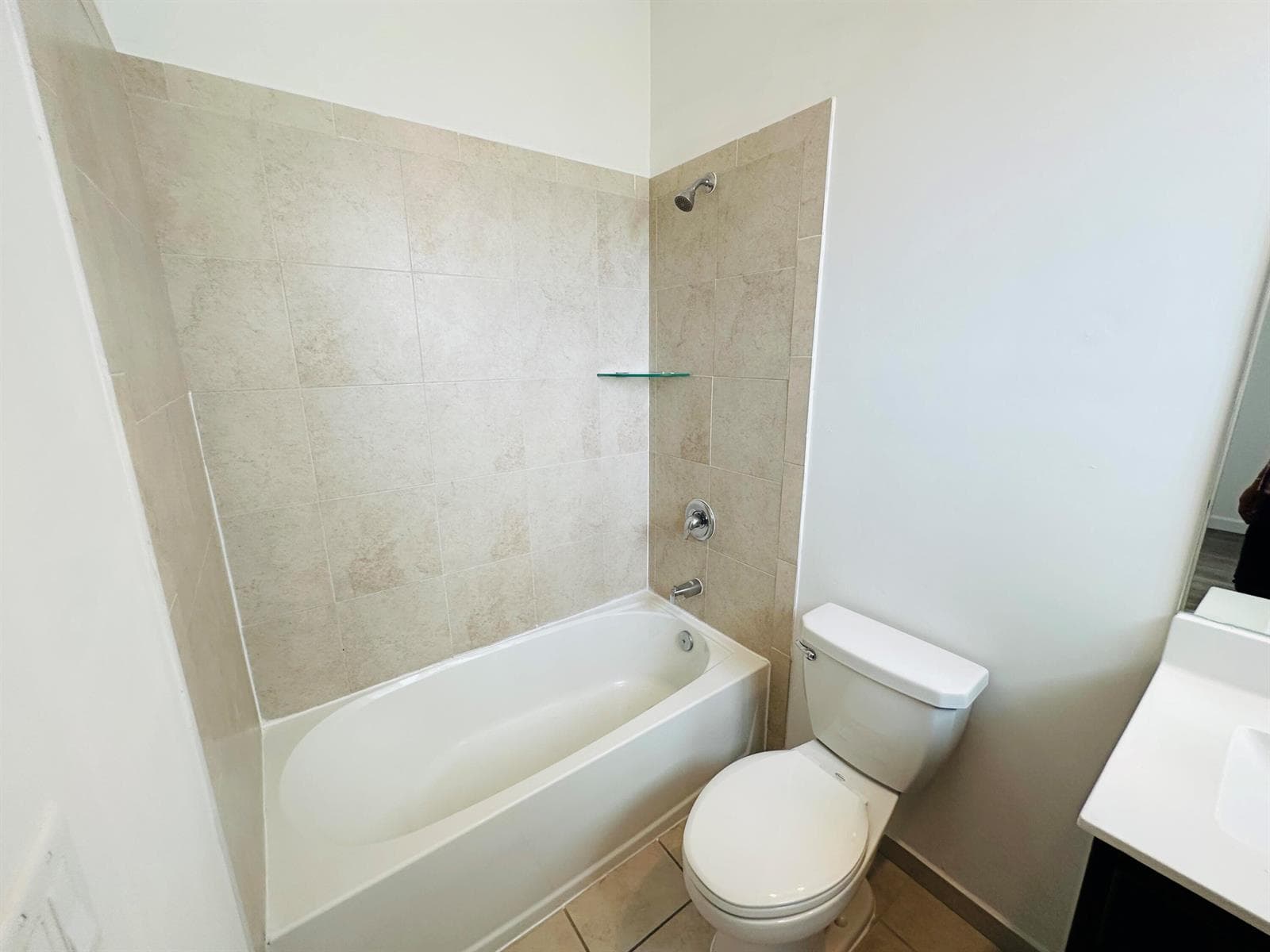 346 NE 208TH Terrace, Miami, FL 33179 photo 11