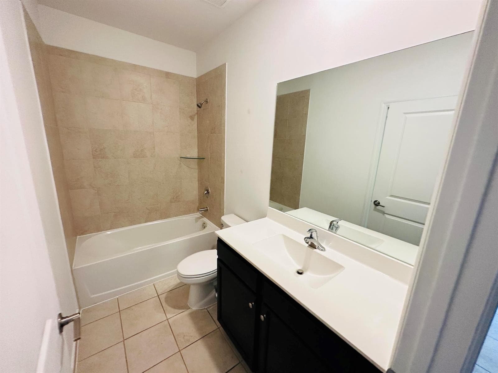 346 NE 208TH Terrace, Miami, FL 33179 photo 8