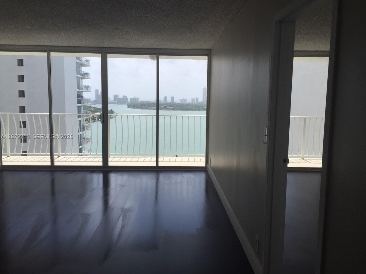 7601 E TREASURE DR # 2008, North Bay Village, FL 33141 photo 12