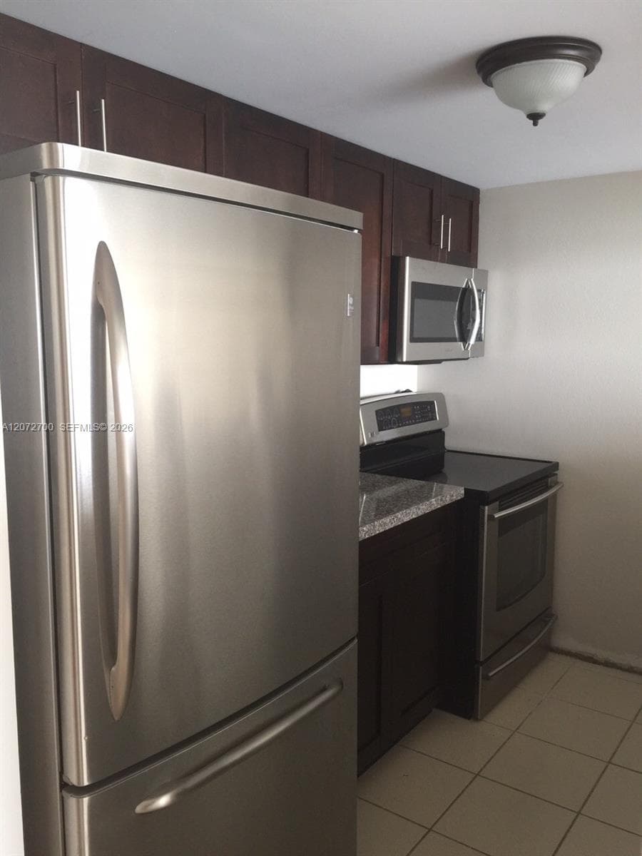 7601 E TREASURE DR # 2008, North Bay Village, FL 33141 photo 11