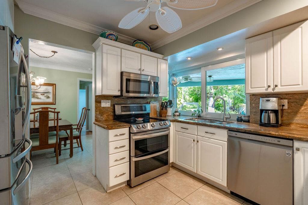 2823 NE 35TH Court, Lighthouse Point, FL 33064 photo 11