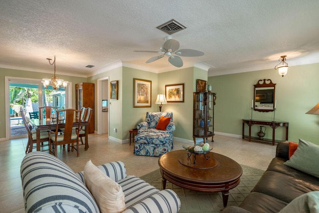 2823 NE 35TH Court, Lighthouse Point, FL 33064 photo 8