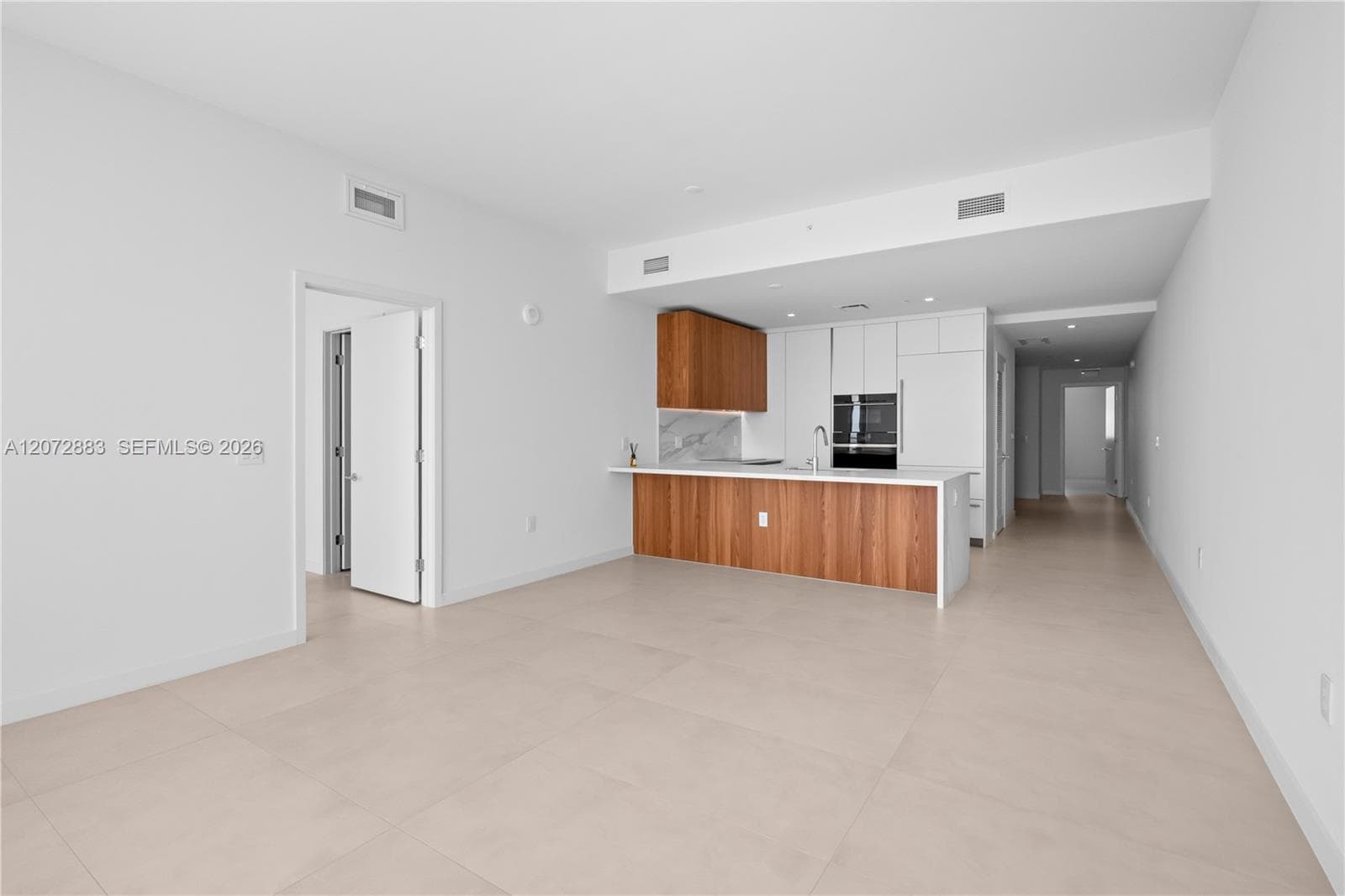1400 Biscayne Blvd # 3003, Miami, FL 33132 photo 7