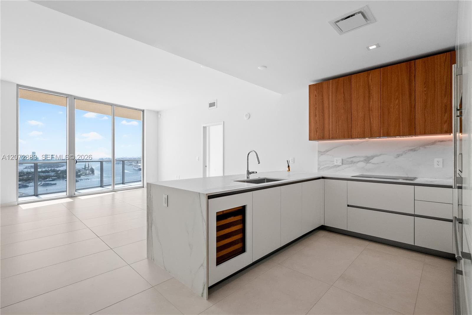 1400 Biscayne Blvd # 3003, Miami, FL 33132 photo 5