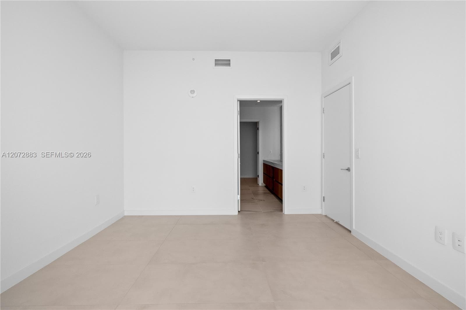1400 Biscayne Blvd # 3003, Miami, FL 33132 photo 9