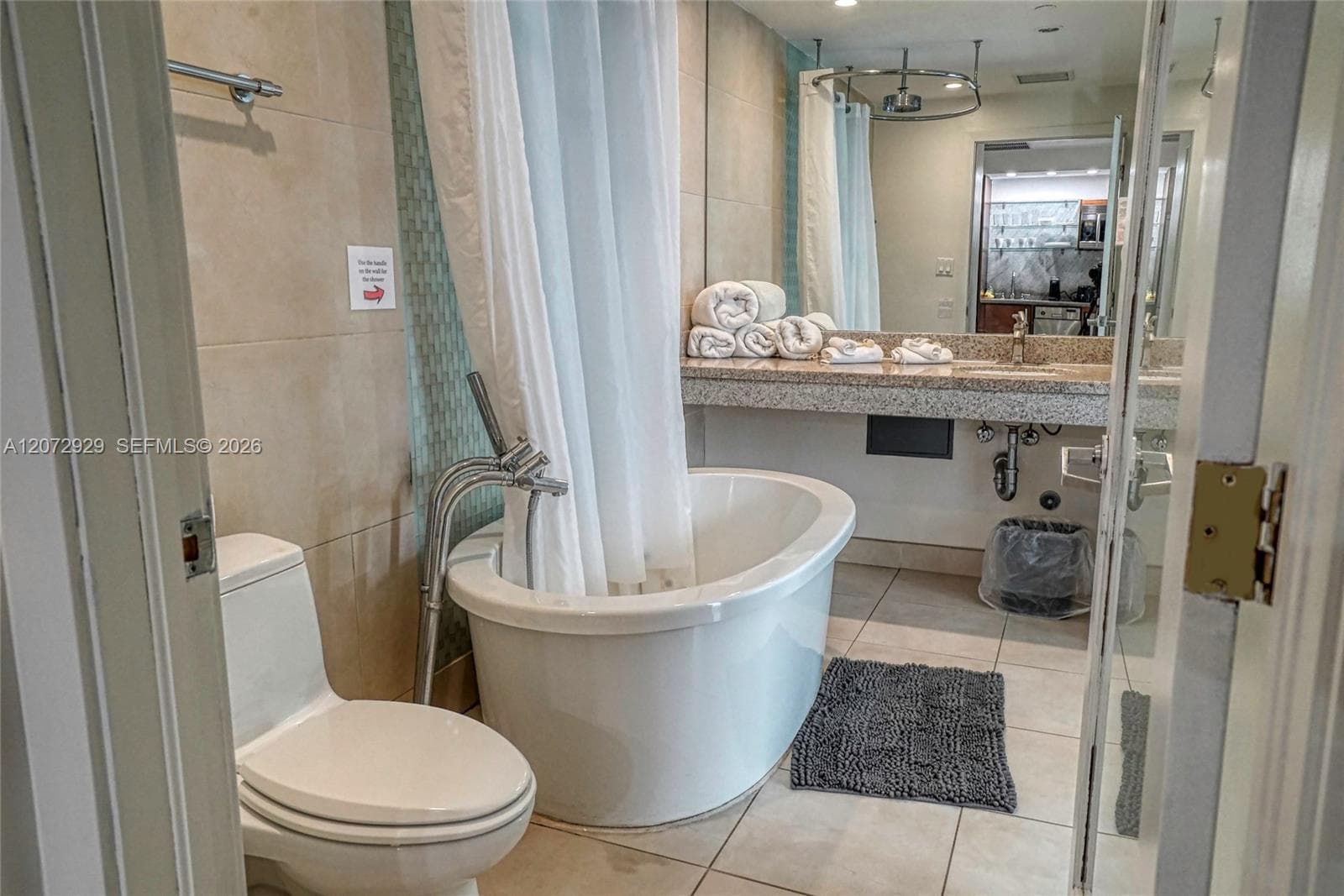 1036 Ocean Dr # B202, Miami Beach, FL 33139 photo 9