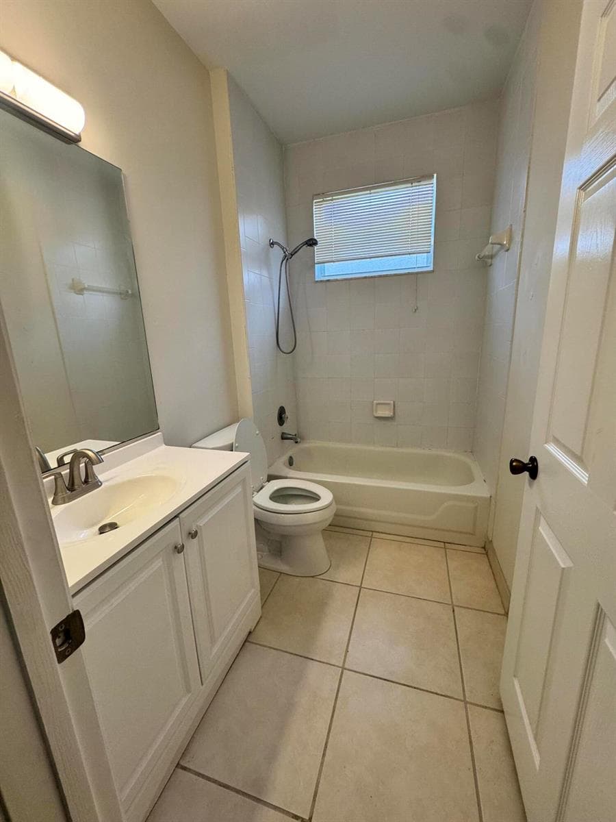 10895 FILLMORE Drive, Boynton Beach, FL 33437 photo 9