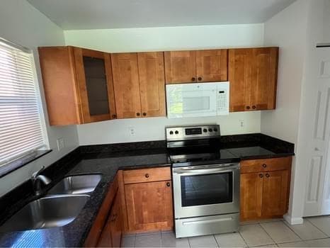 9850 NW 24TH Court, Sunrise, FL 33322 photo 6