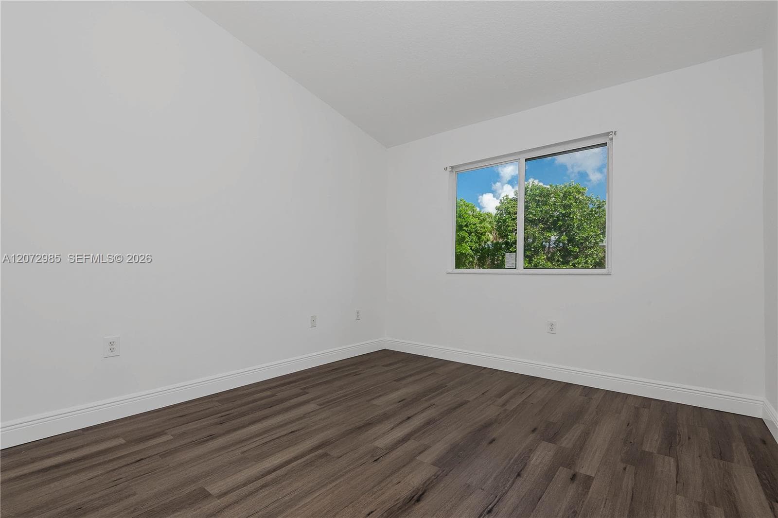 3390 NE 10th St # 201, Homestead, FL 33033 photo 9