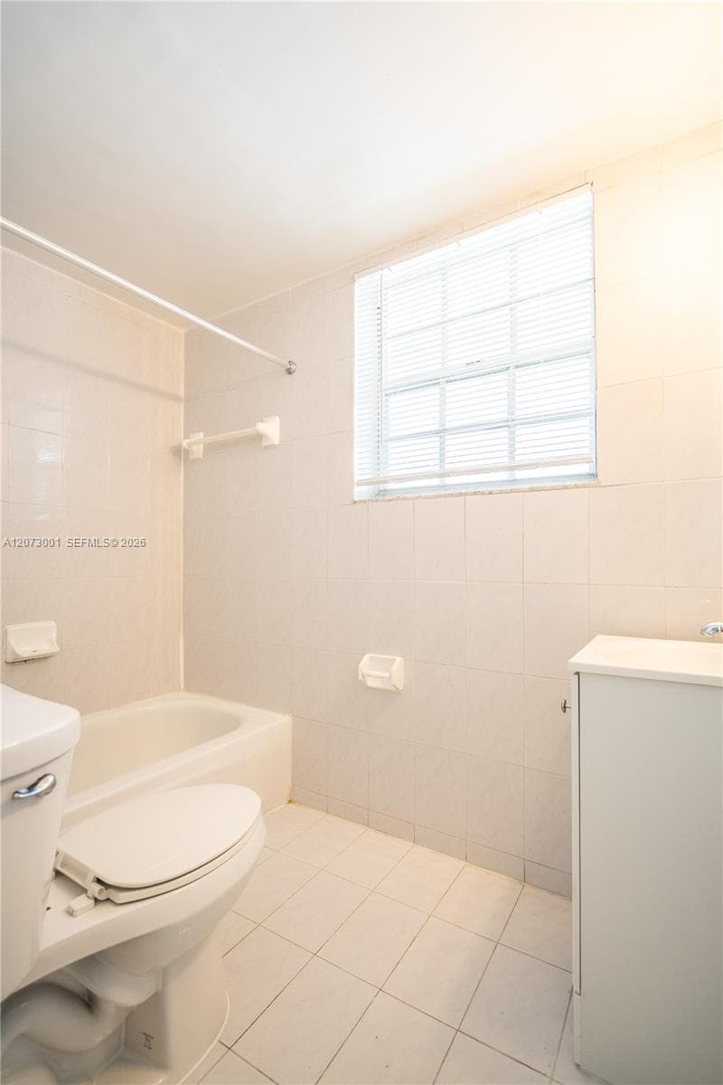 1940 Bay Dr # 6, Miami Beach, FL 33141 photo 11