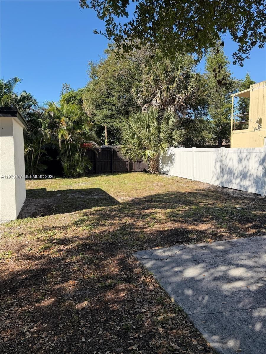 1621 SW 11th Ct, Fort Lauderdale, FL 33312 photo 13