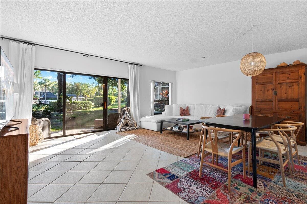 11863 Wimbledon Circle # 446, Wellington, FL 33414 photo 6
