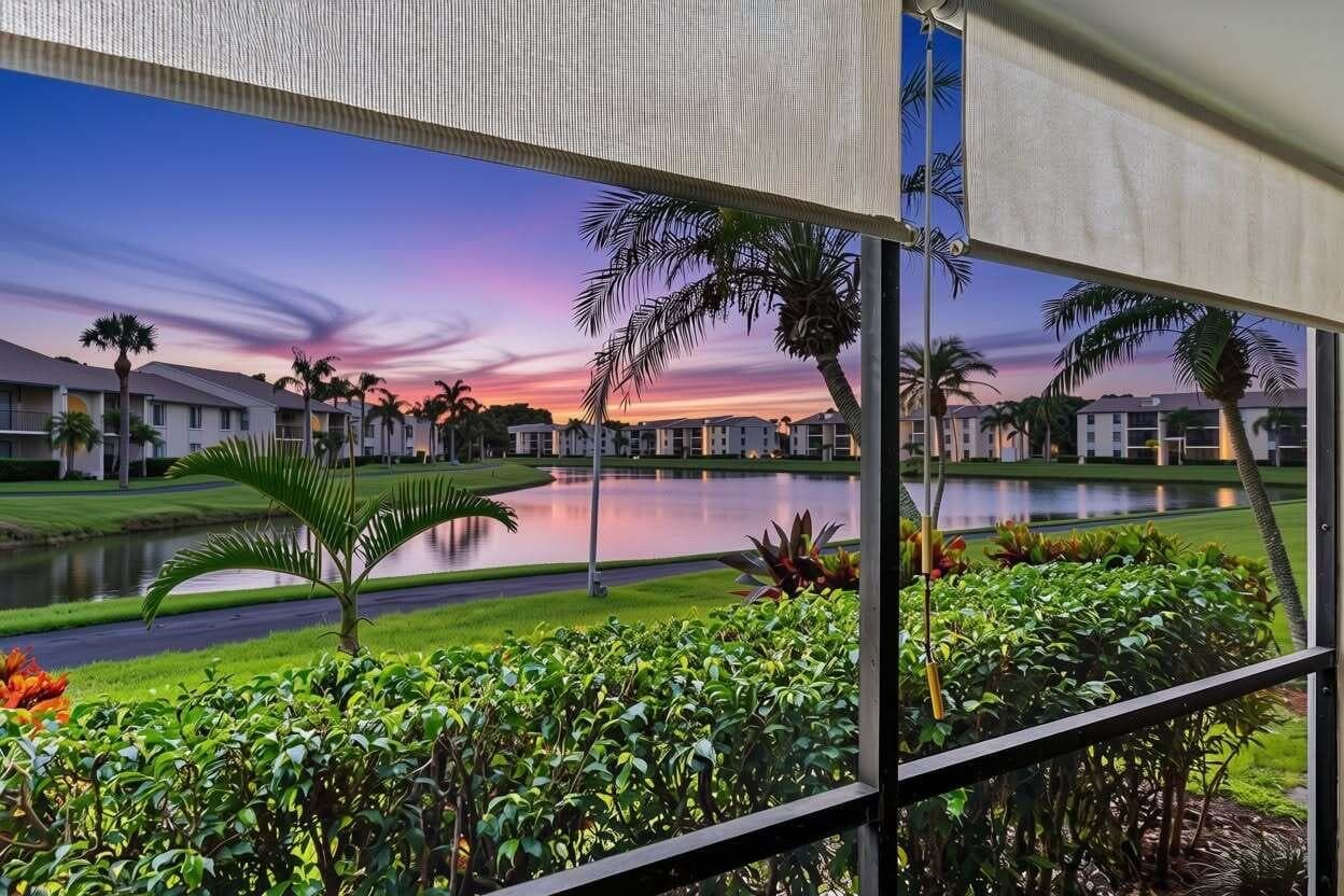 1111 GREEN PINE Boulevard # F1, West Palm Beach, FL 33409