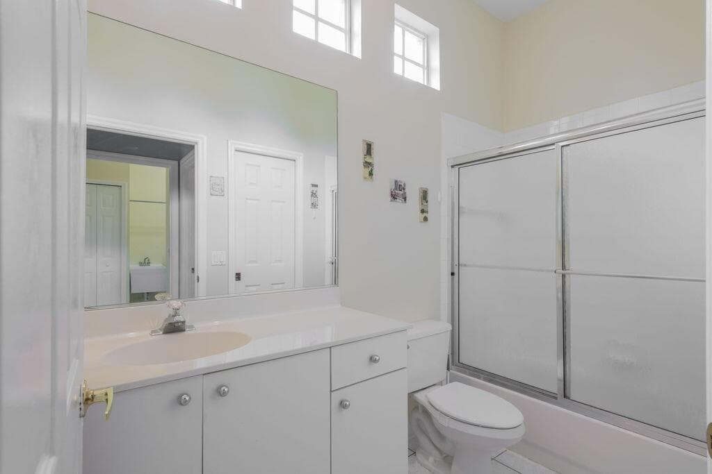 546 SW NEW CASTLE Cove, Port St. Lucie, FL 34986 photo 12