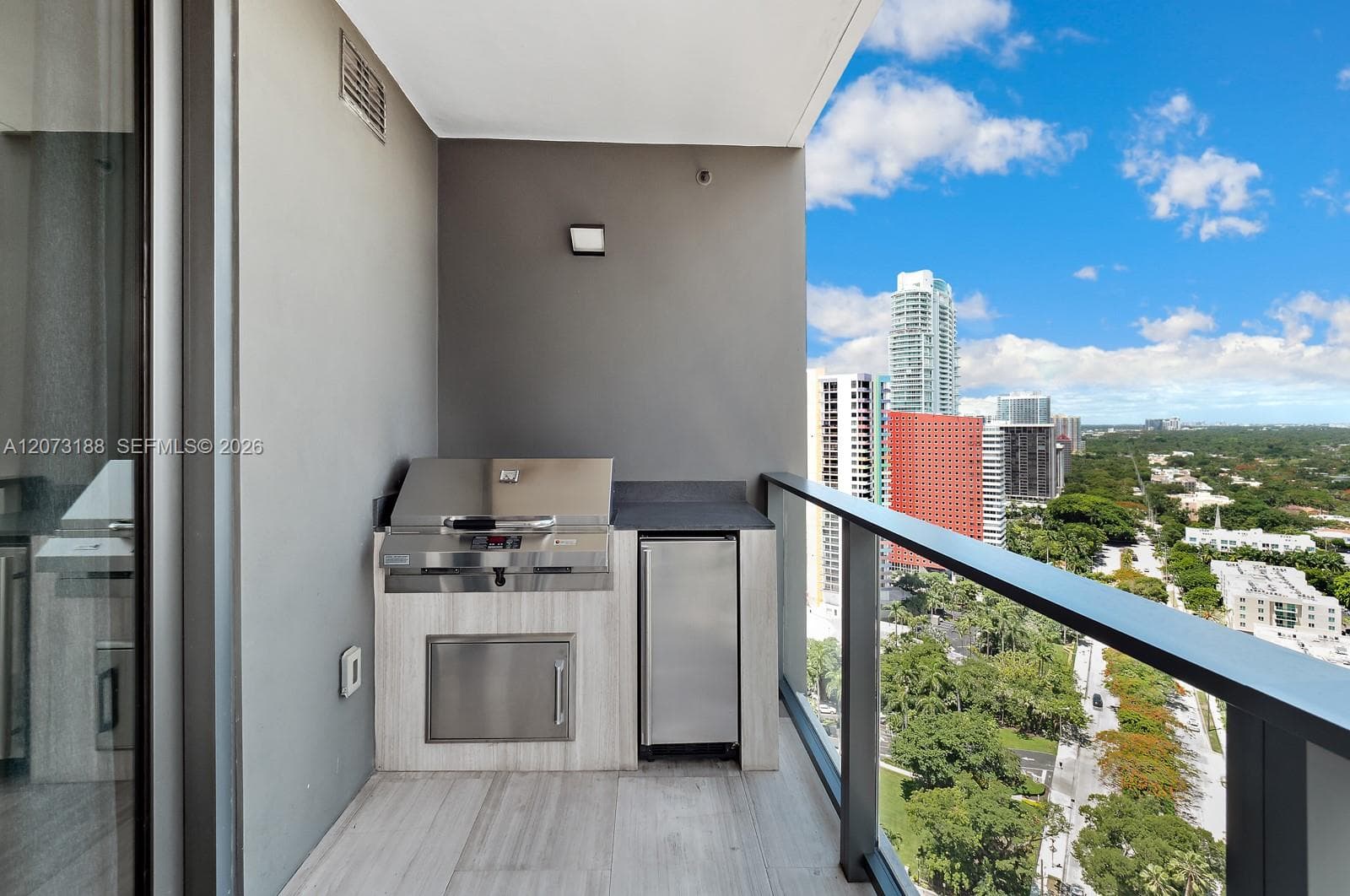 1451 Brickell Ave # 2405, Miami, FL 33131 photo 12